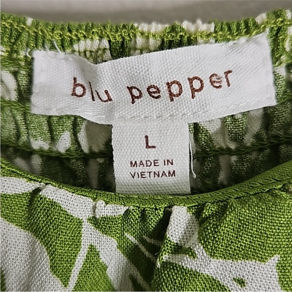 Floral Green Dress - Picture 2 of 6